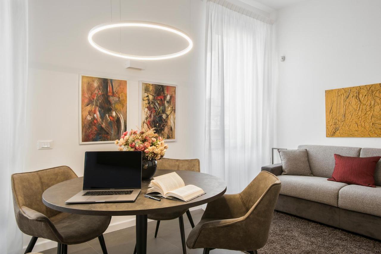 Residenza Fontanella Barberini By Spanish Steps Rzym Zewnętrze zdjęcie